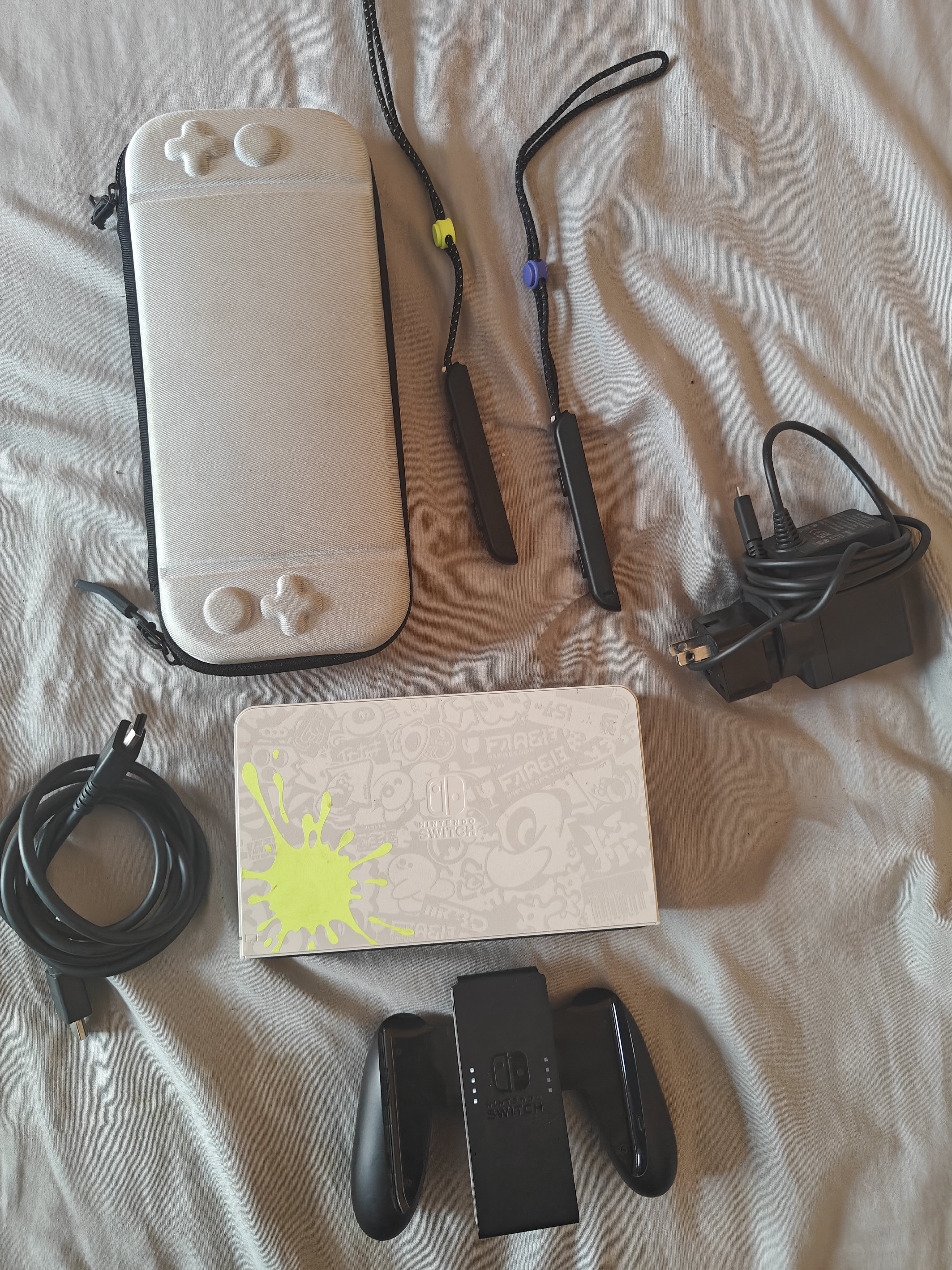 consolas y videojuegos - Nintendo Switch oled edición Splatoon. Liberada con 128gb.(h.a.k.e.a.d.a.) 4