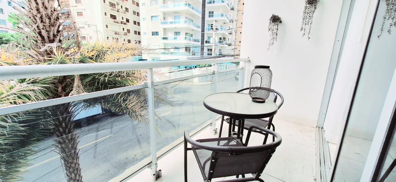 apartamentos - Vendo  US$170,000 o alquilo US$1,100 amueblado Nac 4