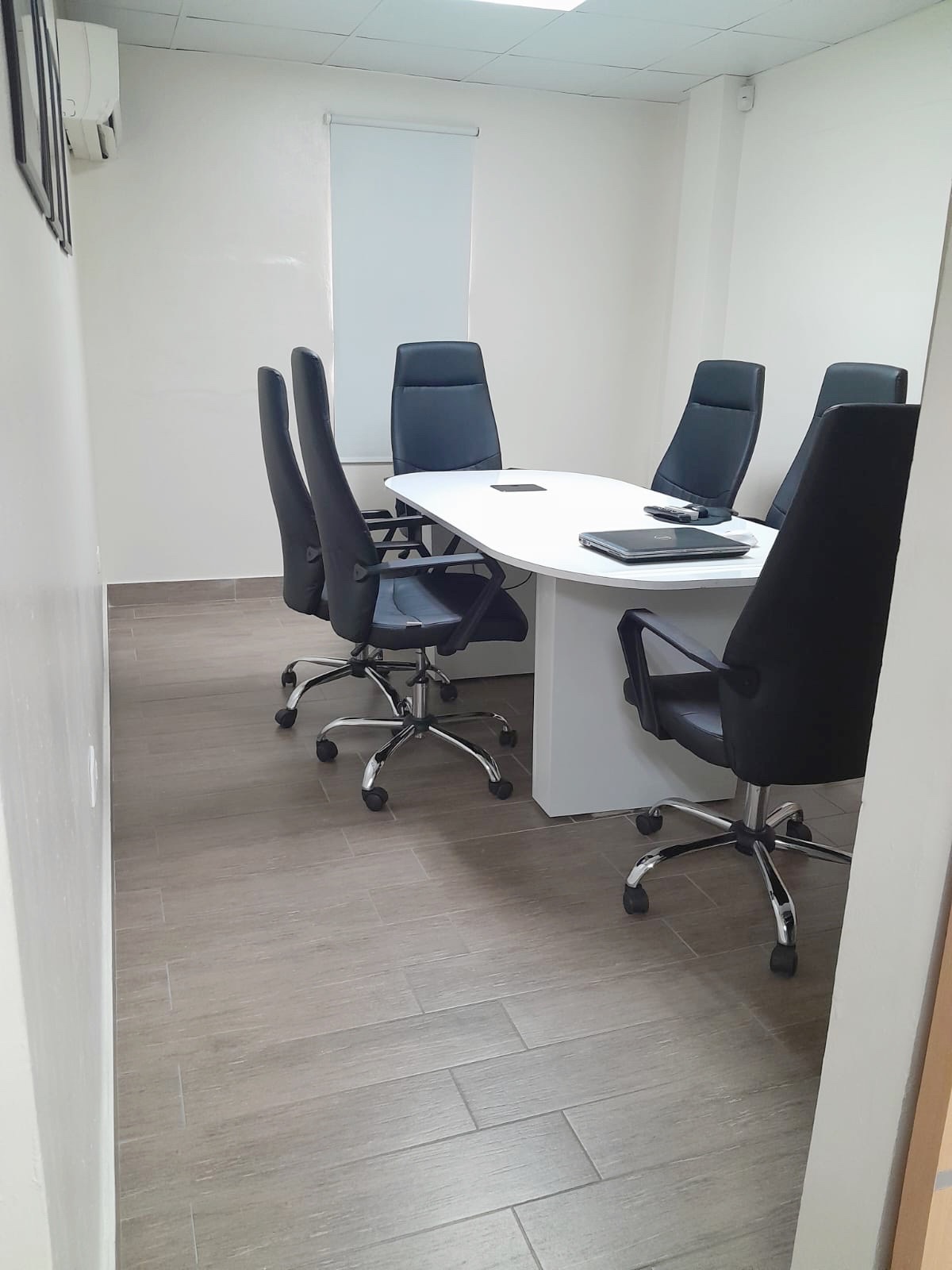 oficinas y locales comerciales - Alquilet oficina en el millon 4