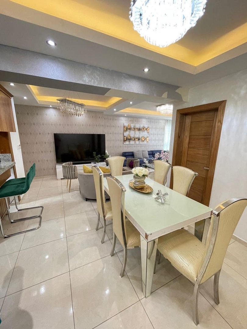apartamentos - Vendo piso 6 Evaristo morales dos habitaciones 2.5 baños dos parqueos balcón  1