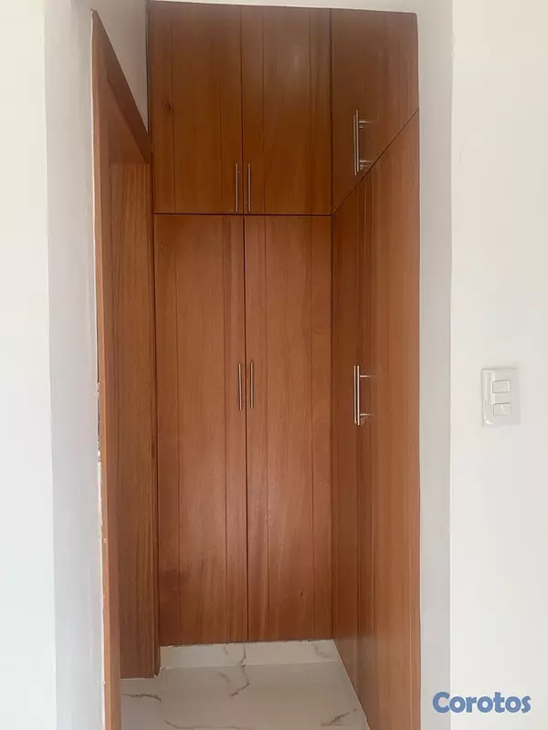 apartamentos - Tu Propio Castillo Cerca del Mar Casa con Piscina 8