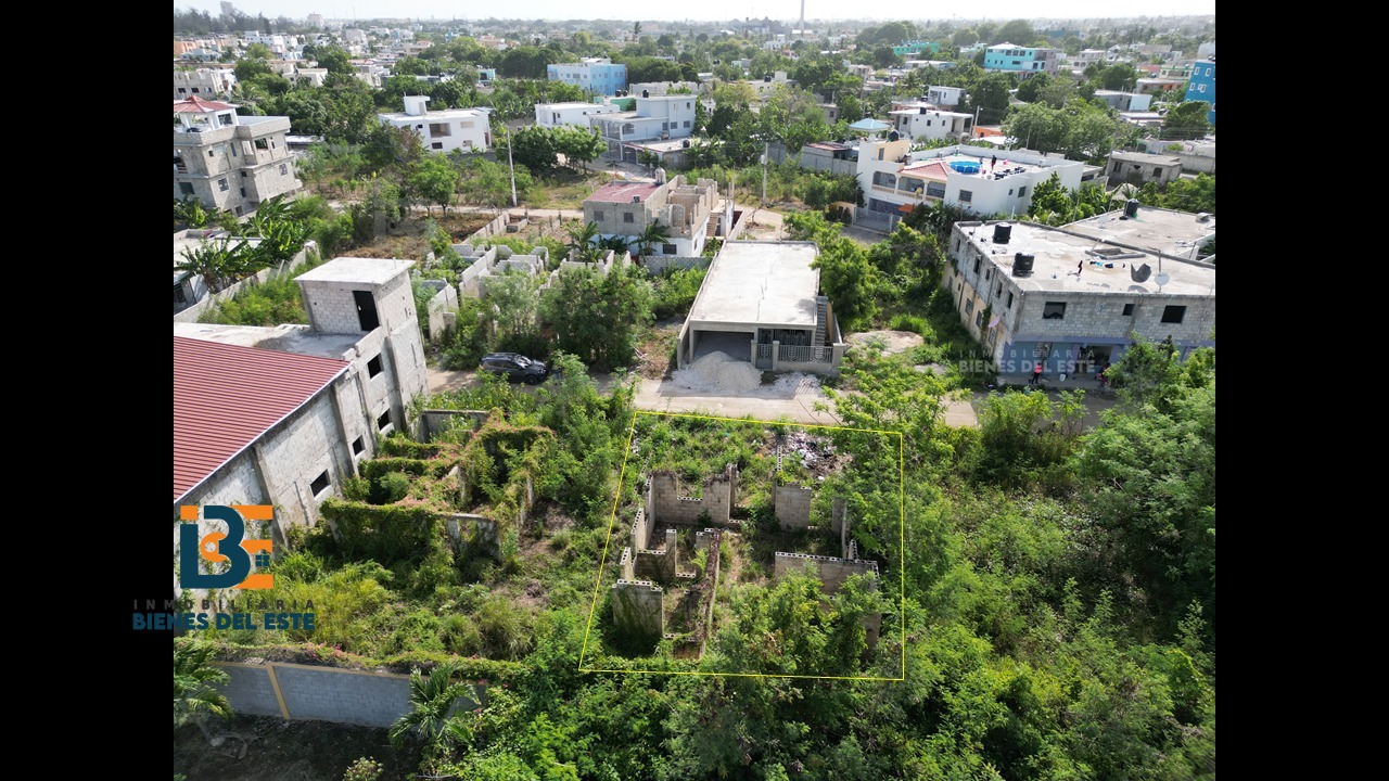 casas - SE VENDE CASA EN CONSTRUCCION de Oportunidad. 5