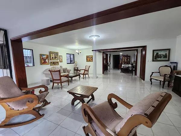 apartamentos - APARTAMENTO EN VENTA  URB. REAL  6
