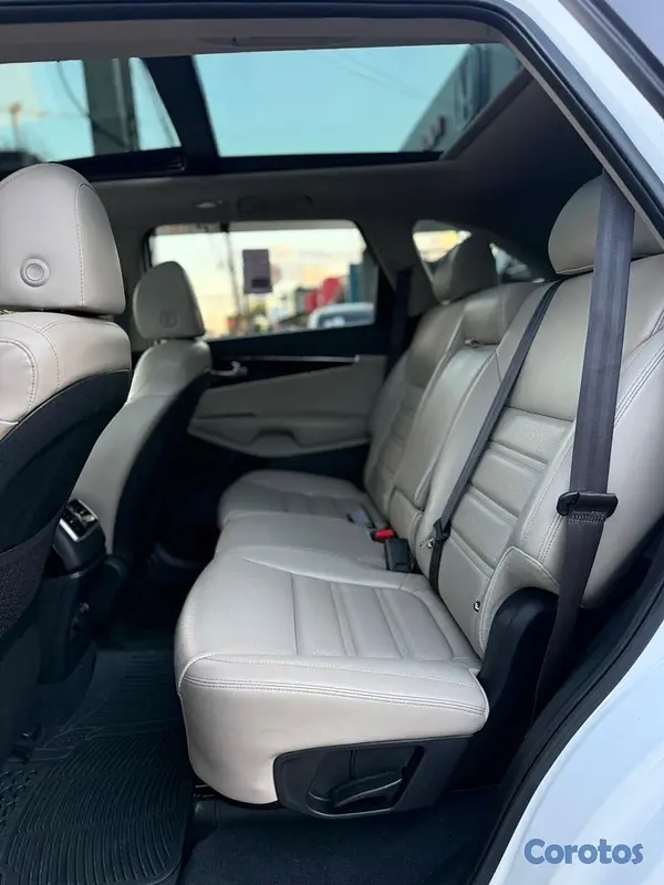 jeepetas y camionetas - Kia sorento 2020 EX 3
