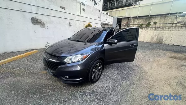 jeepetas y camionetas - Honda HRV LX 2016 3