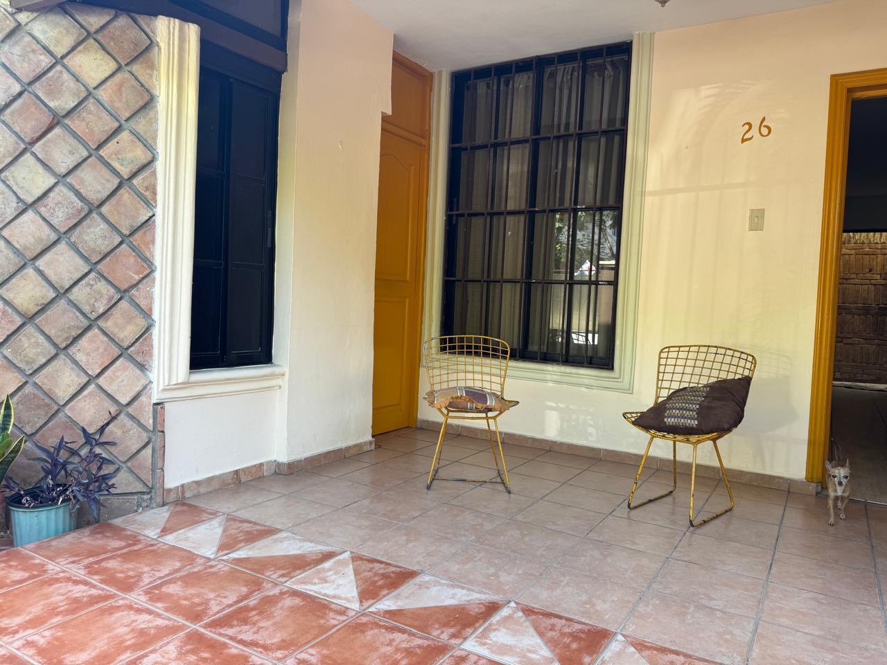 casas - Vendo casa independencia dos niveles tres hab 2.5  2