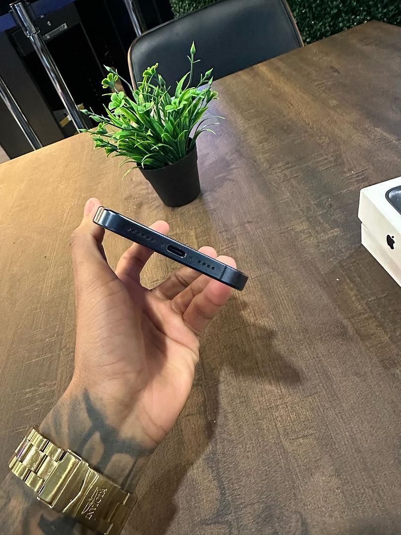 celulares y tabletas - IPHONE 15 PRO MAX 1