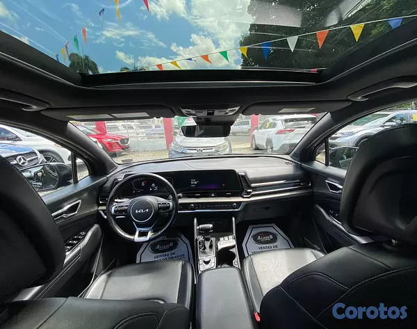 jeepetas y camionetas - Kia Sportage X-Line 2023 Recien Importada 9