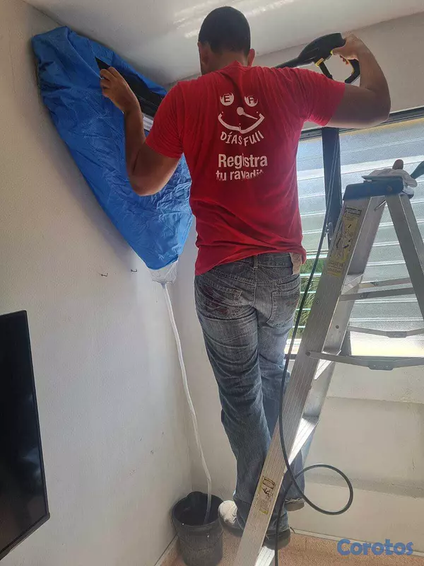 servicios profesionales - Mantenimiento y limpieza de A/A split 1