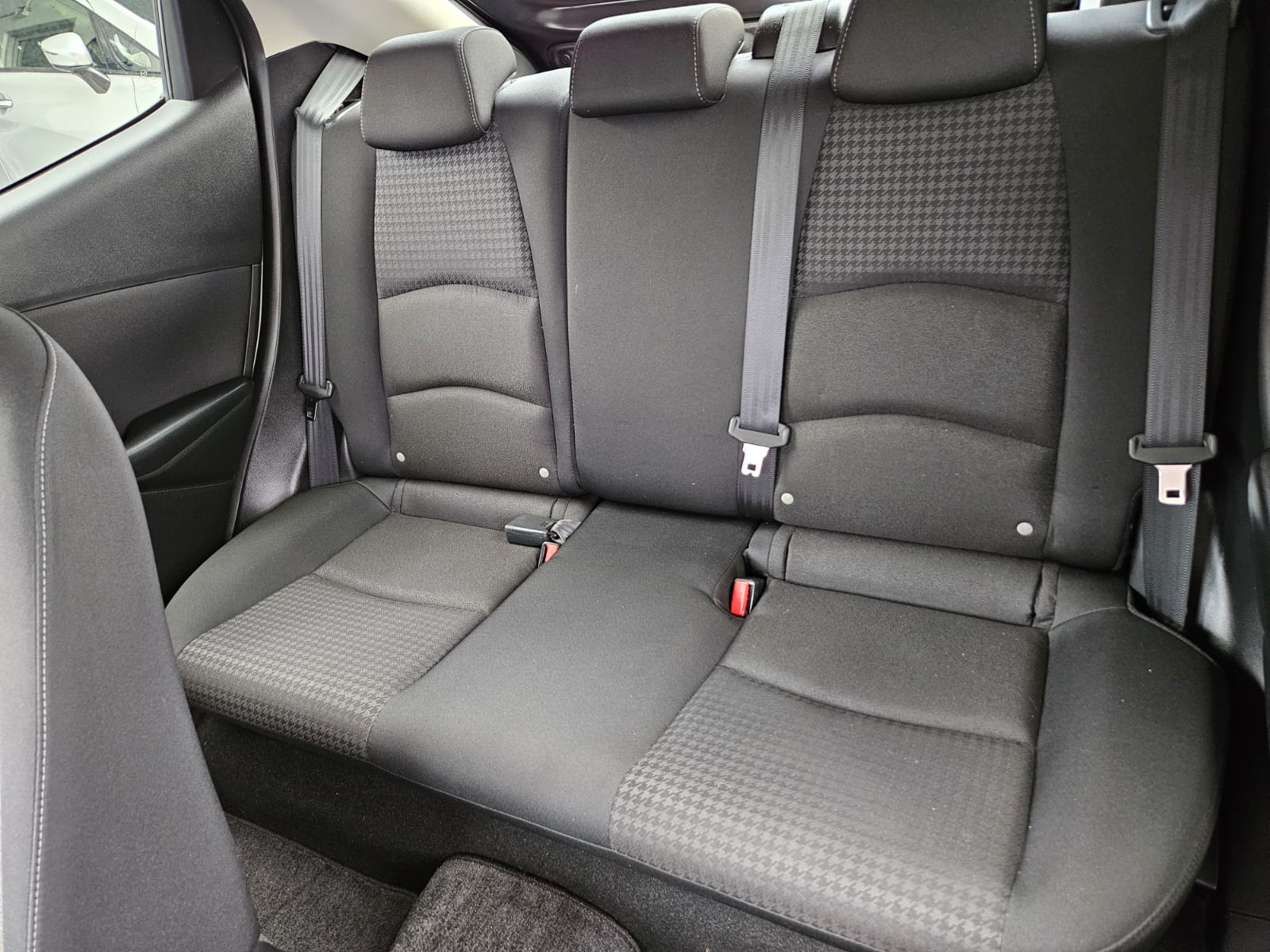carros - MAZDA DEMIO 7