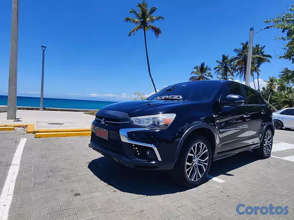 jeepetas y camionetas - Mitsubishi Outlander Sport 4x4 13