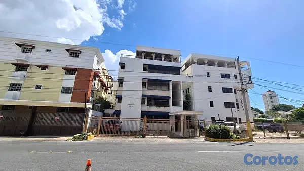 apartamentos - Apartamento en Bella Vista Santo Domingo, Distrito Nacional  10