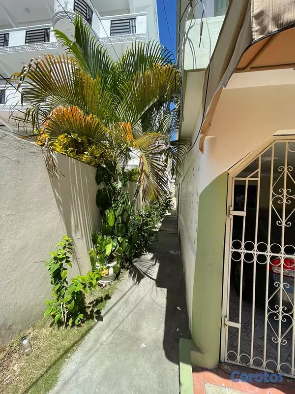 casas - Residencia 2 en 1 en Ensanche Isabelita: vive y ge 6