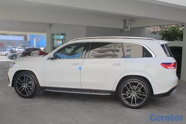jeepetas y camionetas - Mercedes-Benz Clase GLS 450 AMG PLUS 4MATIC 2026 6