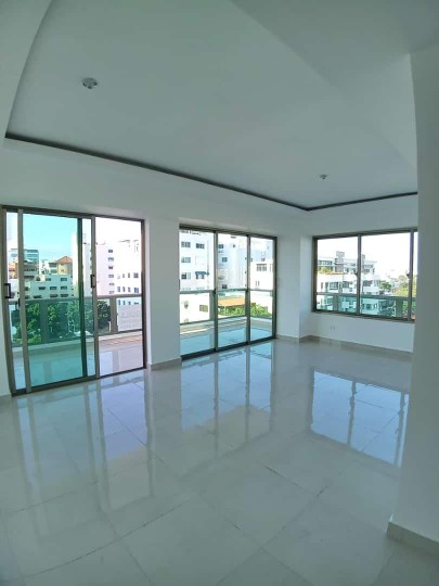 apartamentos - Rento apartamento sin amueblar en la urbanización Real 7