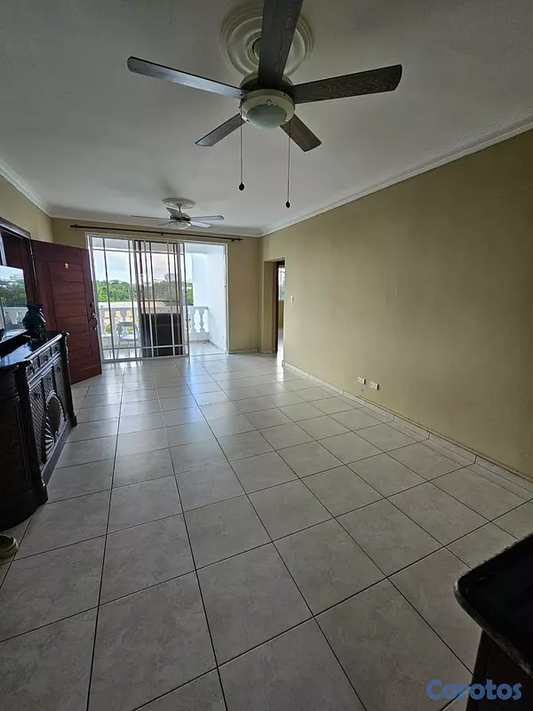 apartamentos - SE VENDE ESPACIOSO APTO EN JUAN DOLIO 5
