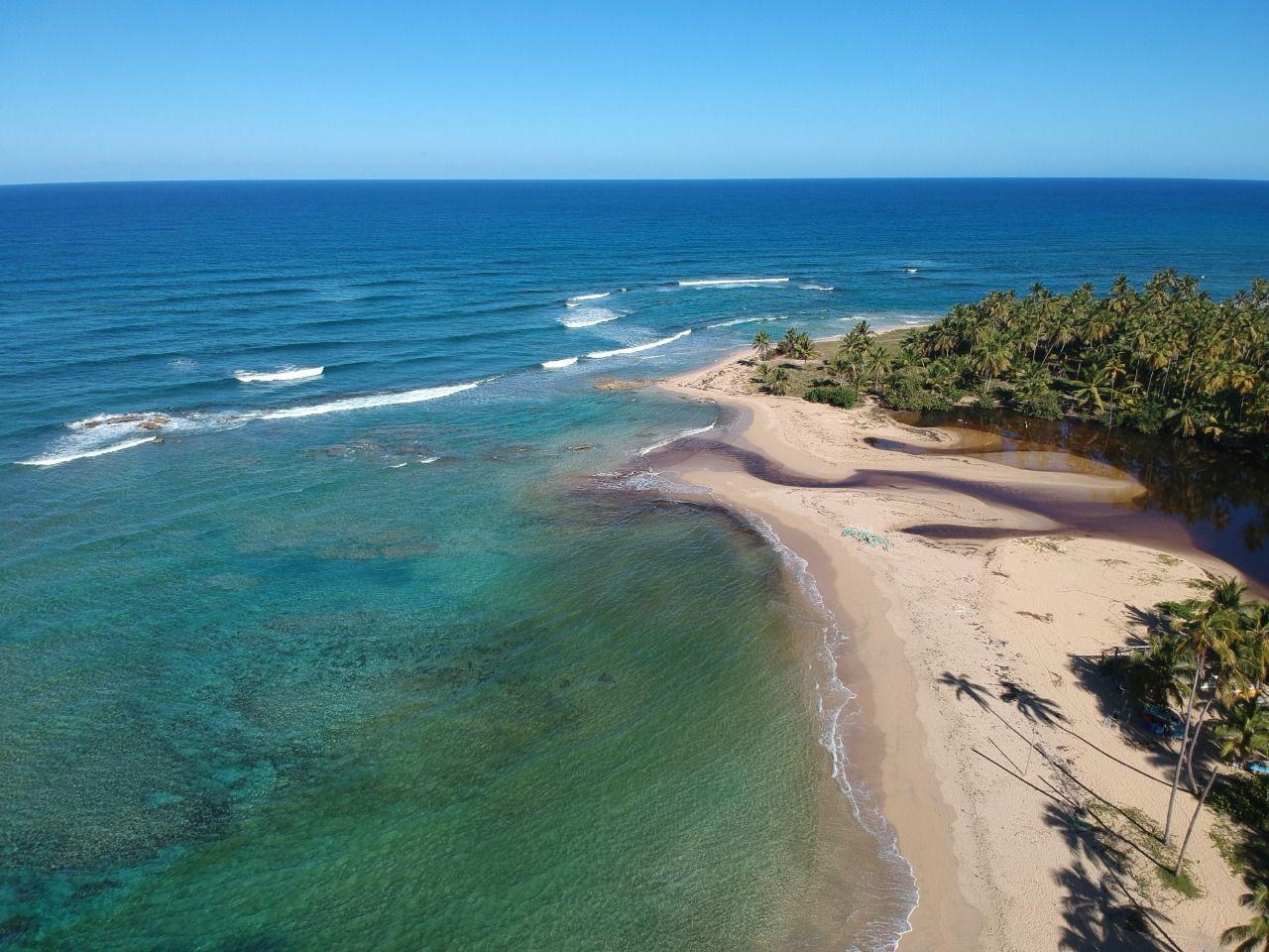 solares y terrenos - Solar con Playa en Miches de 175mil m2 0