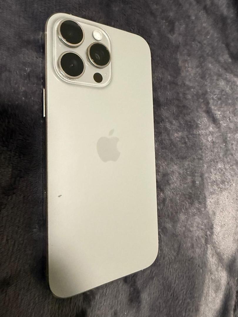 celulares y tabletas - iPhone 16 pro Max 516gb  2