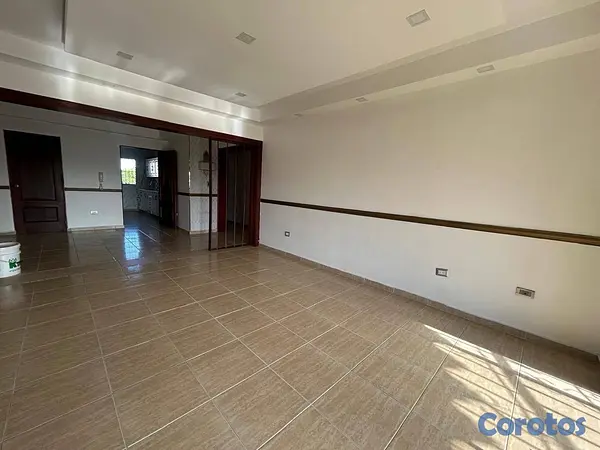 apartamentos - Venta de apartamento en Renacimiento 
 4