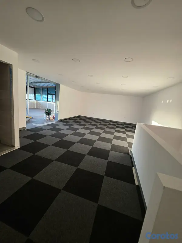 casas - Hermosa casa en excelente sector 13