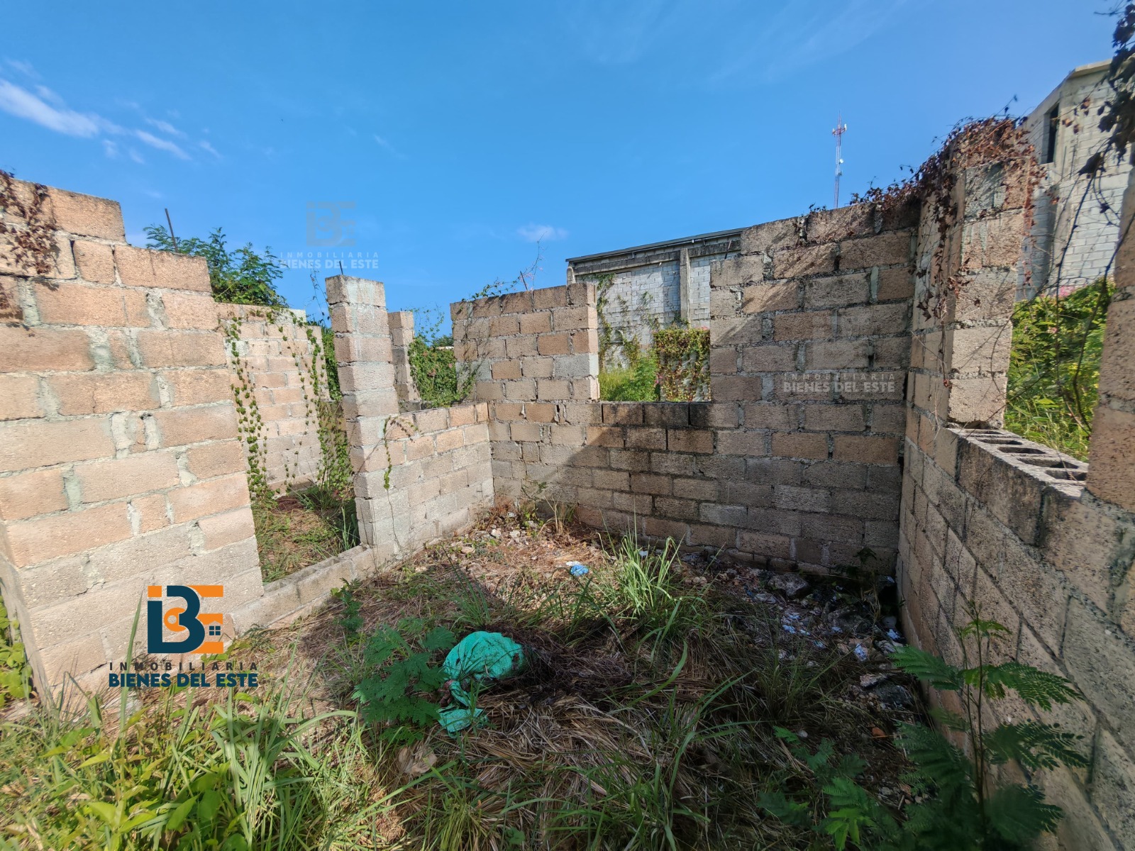 casas - SE VENDE CASA EN CONSTRUCCION de Oportunidad. 7