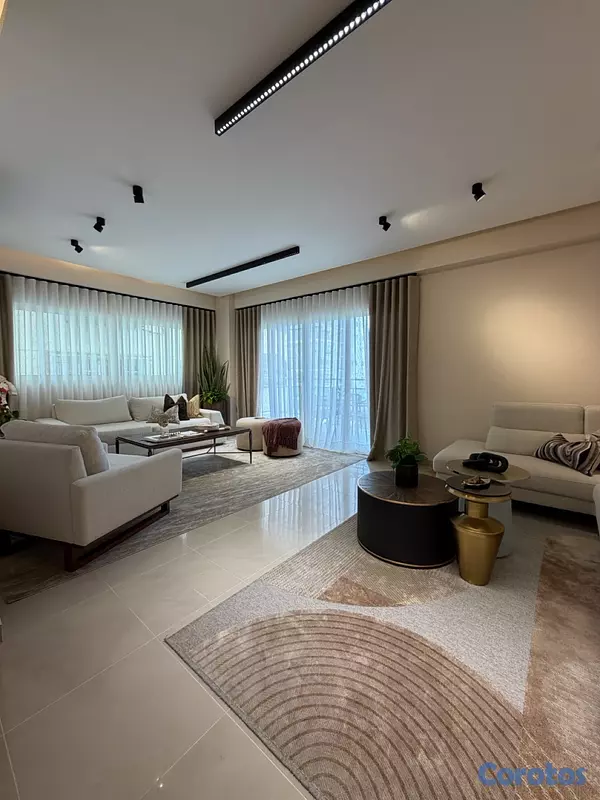 apartamentos - vendo los cacicazgos con o sin muebles tres habitaciones con baño dos parqueos  2