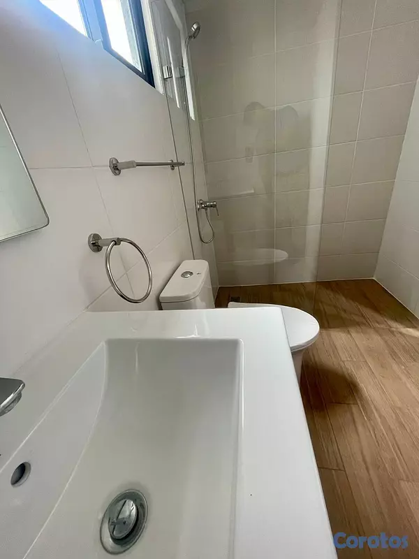 apartamentos - Apartamento en alquiler en Evaristo Morales – Dist 18