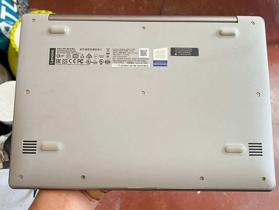 computadoras y laptops - Mini Laptop Lenovo ideapad 11 32gb ext 1M Garantia 1