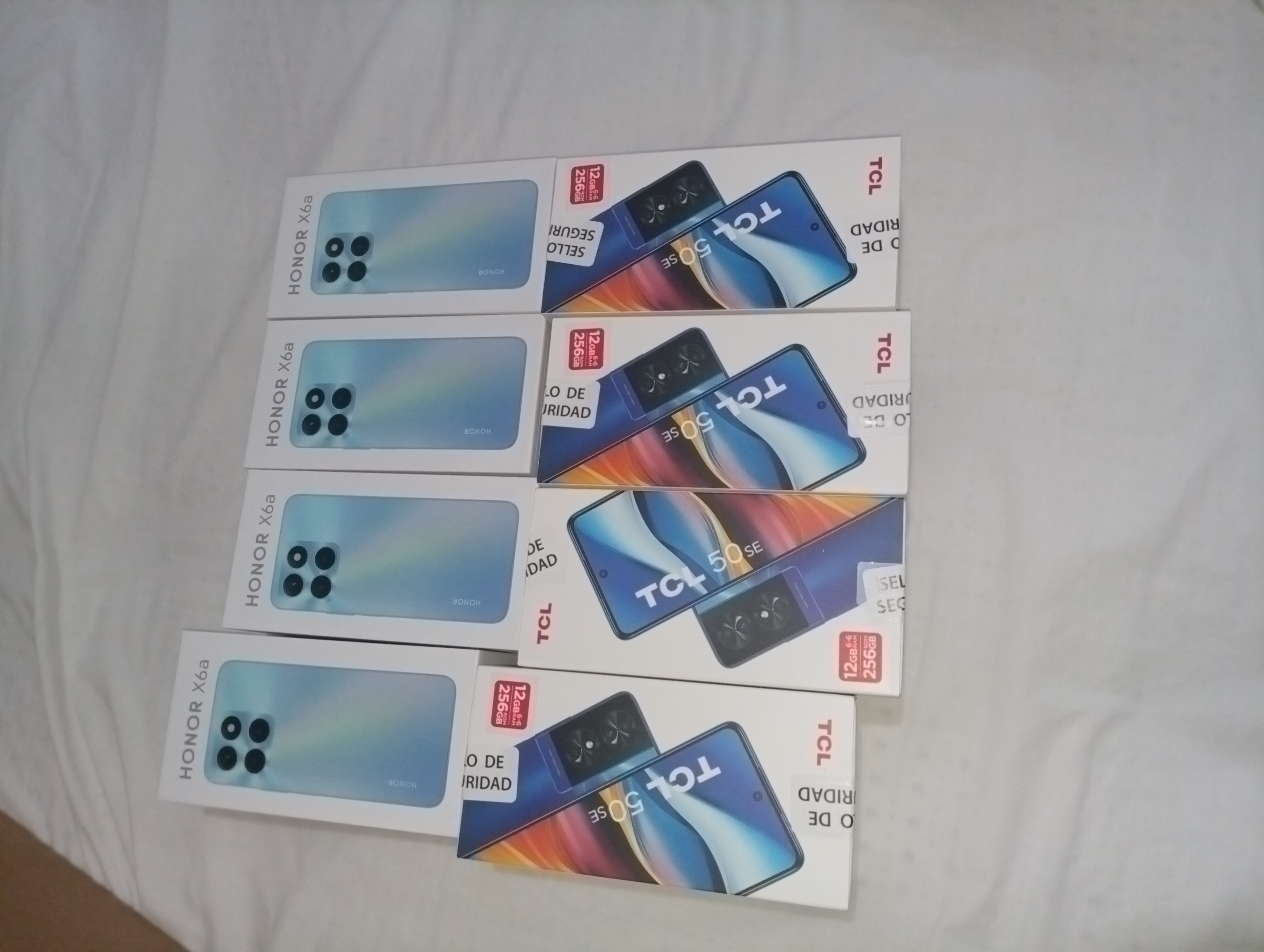 celulares y tabletas - Celulares TCL 50 SE