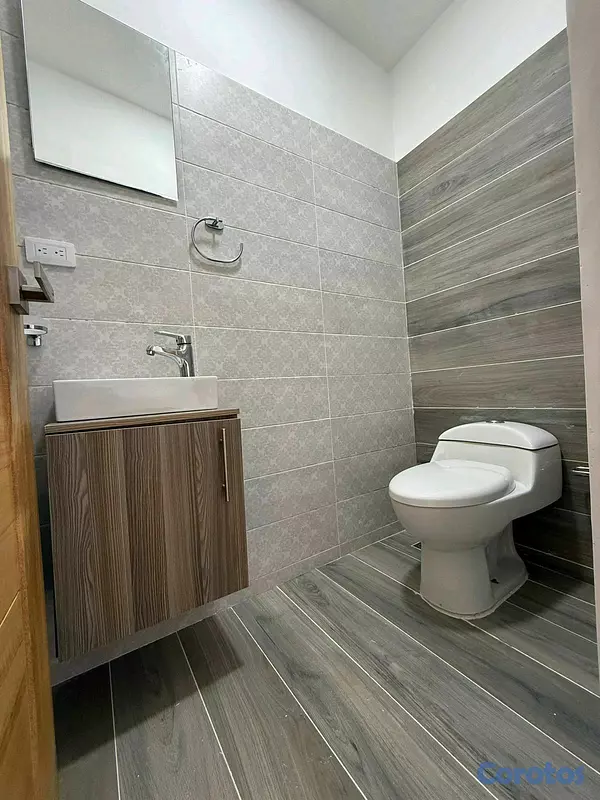 apartamentos - Alquiler de Apartamento en Evaristo Morales con Línea Blanca 5