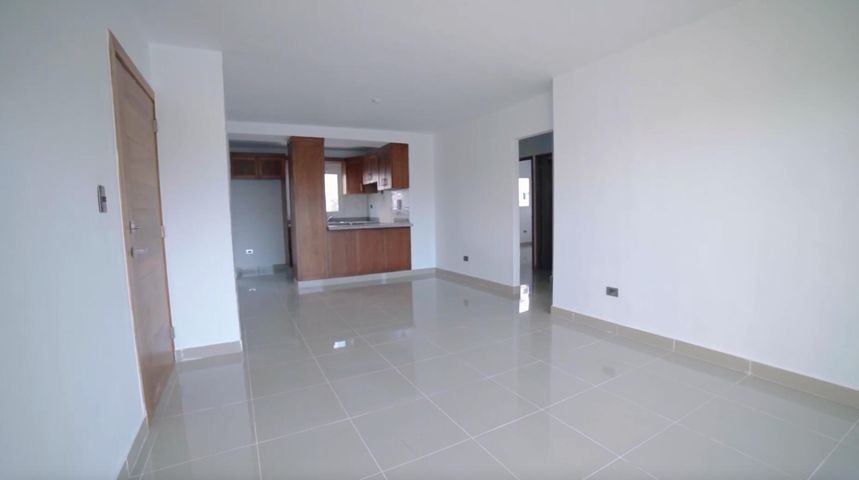 apartamentos - Proyecto en venta Santo Domingo #24-793 tres dormitorios, balcón, gimnasio.
 1