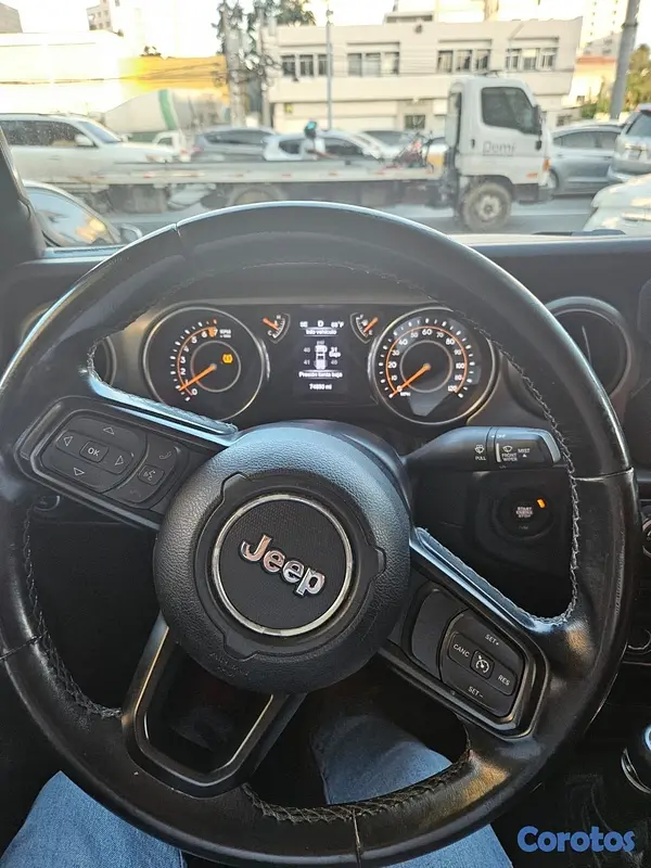 jeepetas y camionetas - Jeep Gladiator Sport 3