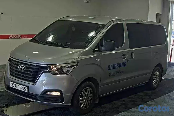 otros vehiculos - HYUNDAI GRAND STAREX 2021 GRIS 2
