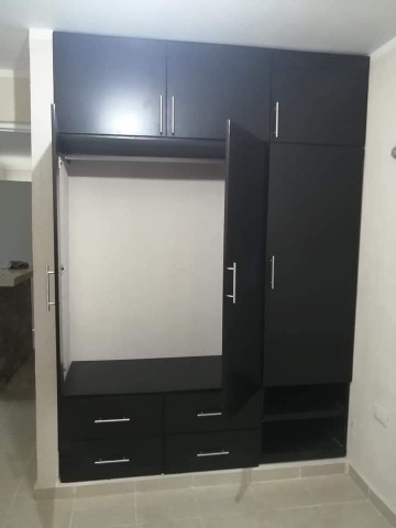 muebles y colchones - Closet es un hidrofugo 1
