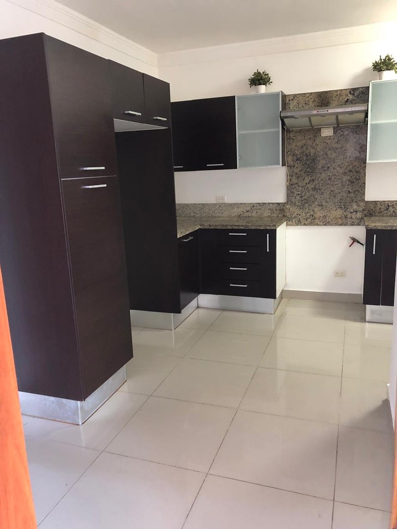 apartamentos - Se vende apartamento en Evaristo Morales 5
