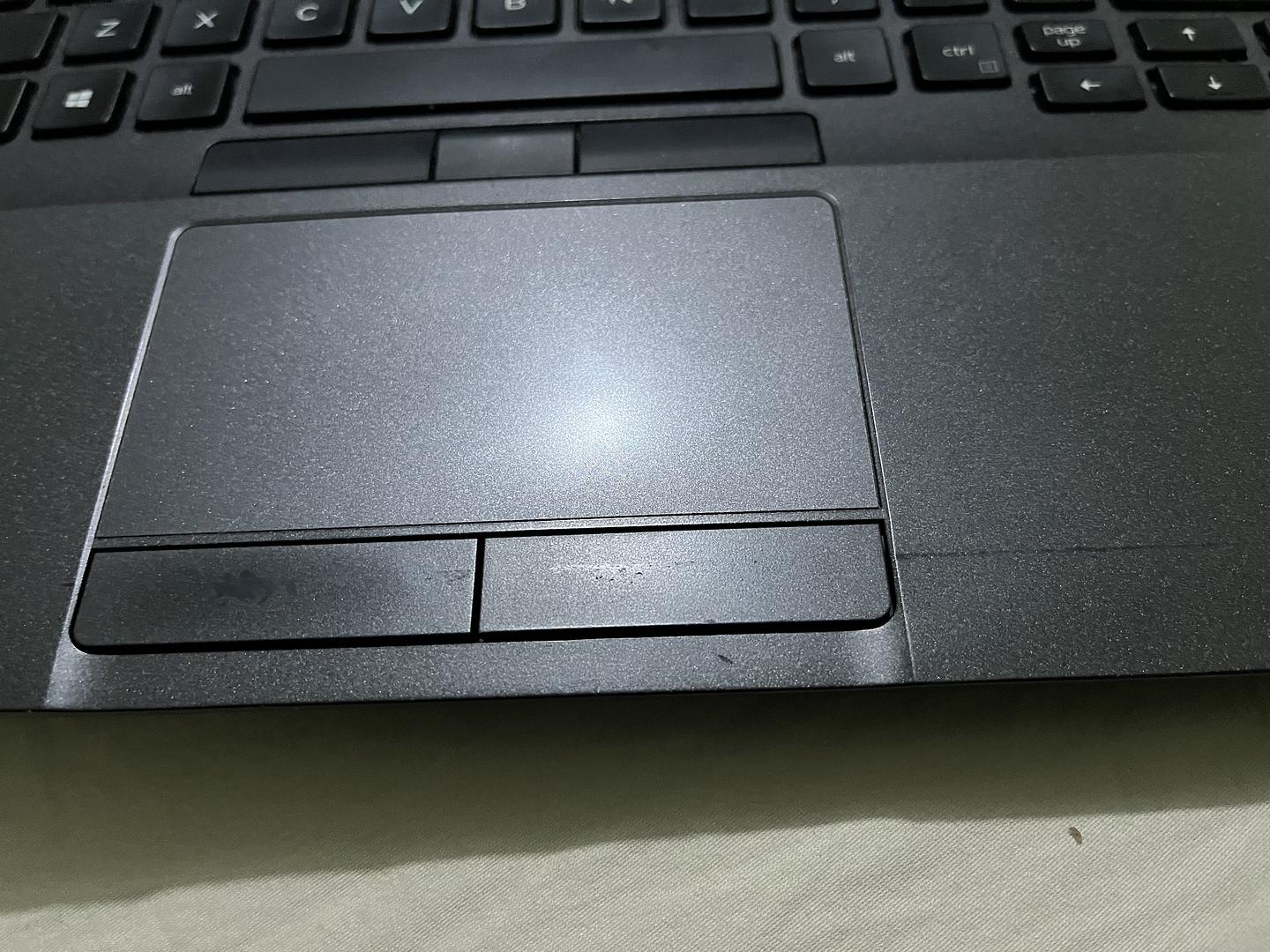 computadoras y laptops - Dell latitude 5500 
gráfica dedicada  4