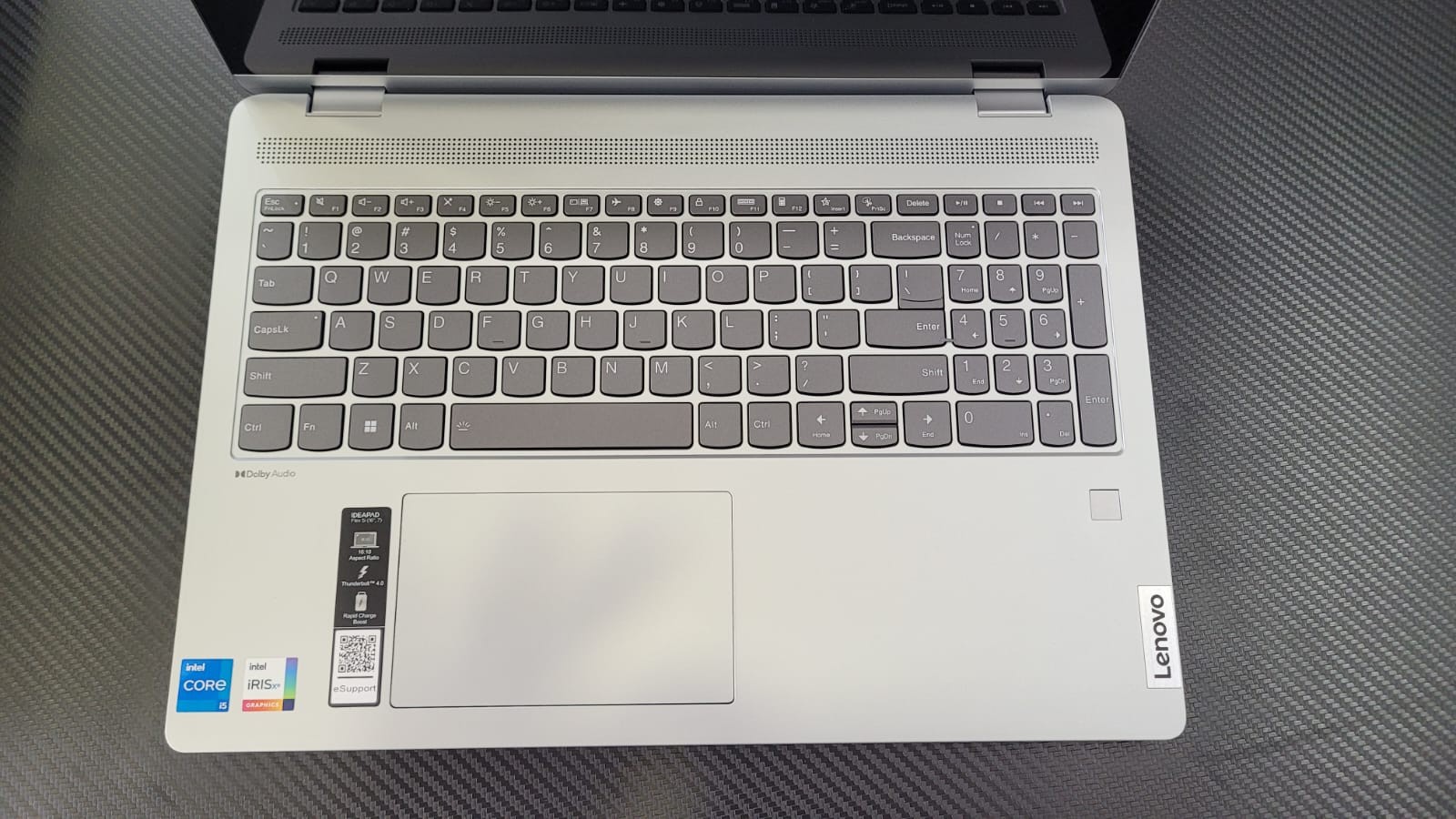 computadoras y laptops - Laptop Lenovo Flex 5 , Ryzen 7, 16 PLG / 16GB / 1TB SSD , TOUCH 1