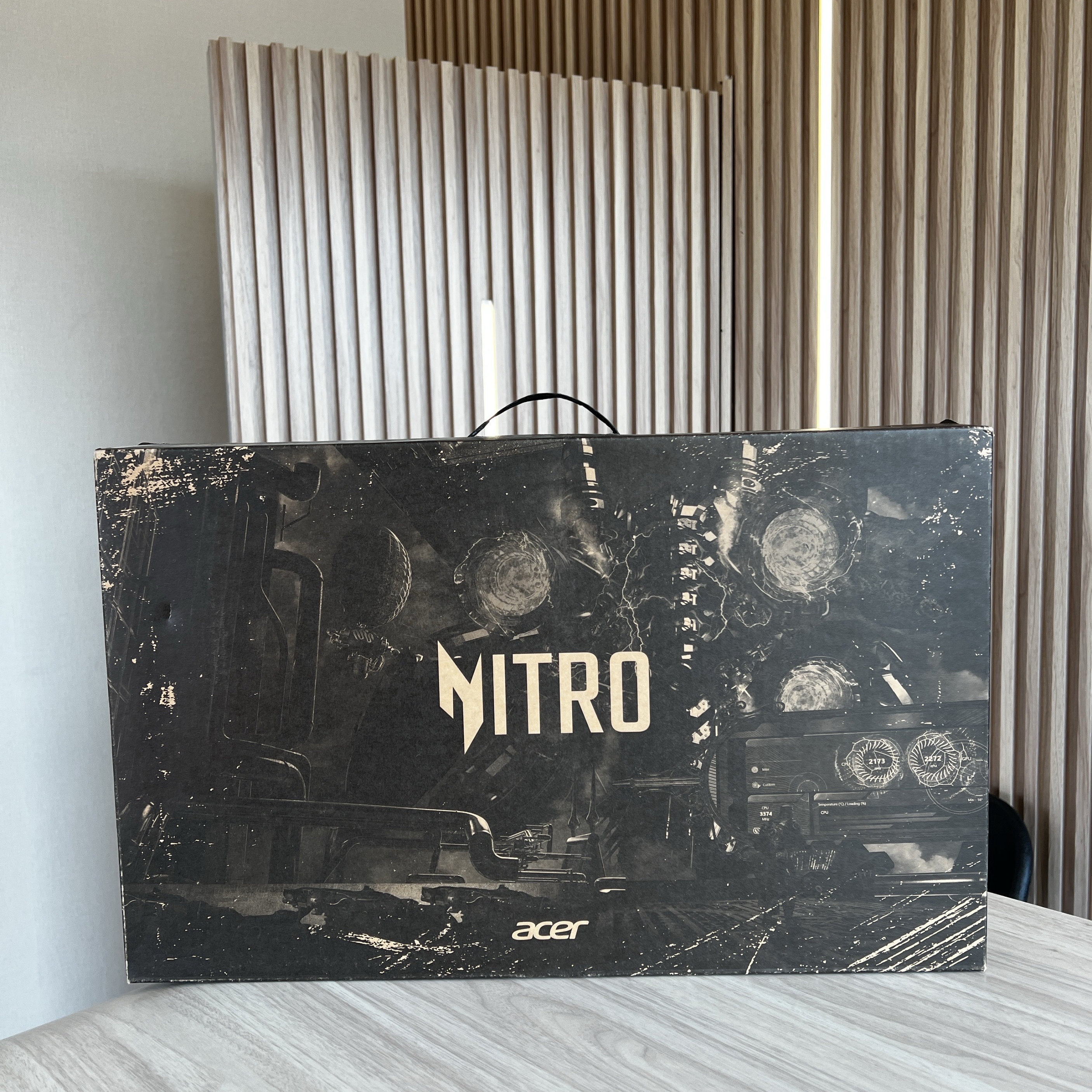 computadoras y laptops - ACER NITRO AN16-41-R7FA R7-7735HS 16" 165Hz 16GB RAM 512GB SSD RTX-4070