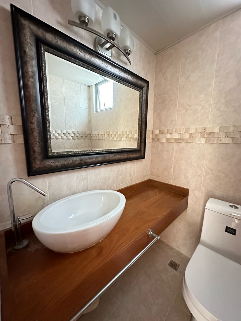 apartamentos - Amplio Apartamento 300 Mts2 en Cerros de Gurabo 9