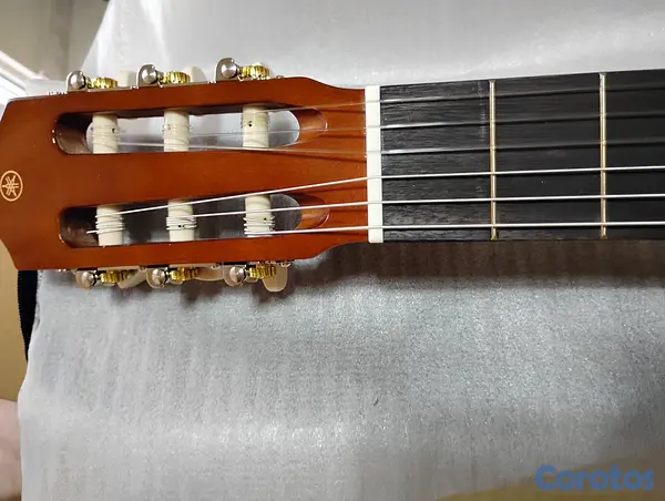 instrumentos musicales - Guitarra YAMAHA C40 2