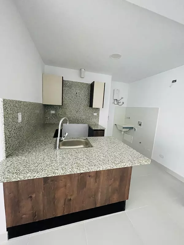 apartamentos - Apartamento en Evaristo Morales  2