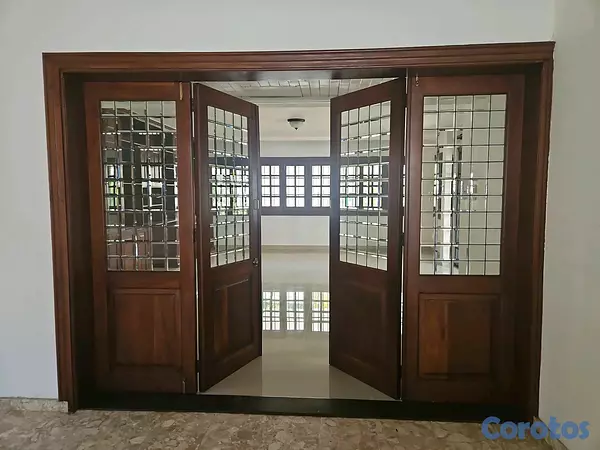casas - Alquiler De Casa Residencial en ensanche Paraiso 16