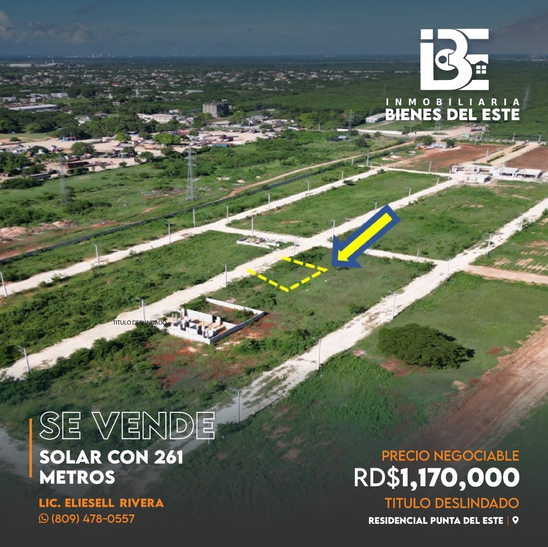 solares y terrenos - SE VENDE SOLAR CON 261 Metros en el Residencial Punta del Este.
 0