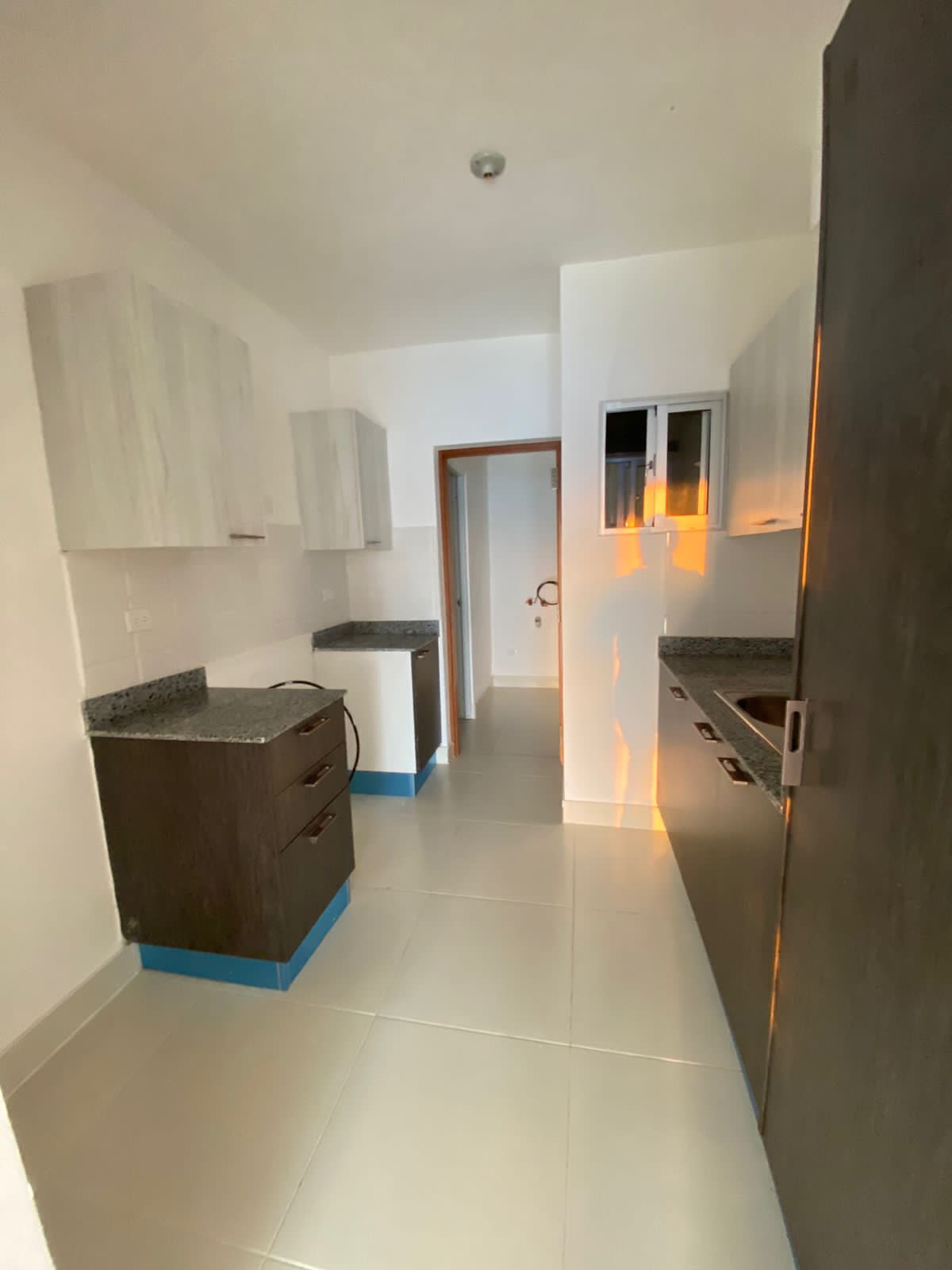 apartamentos - Apartamento 4 habitaciones 3 baños 2 parqueos en venta en Colina de Los Rios  2