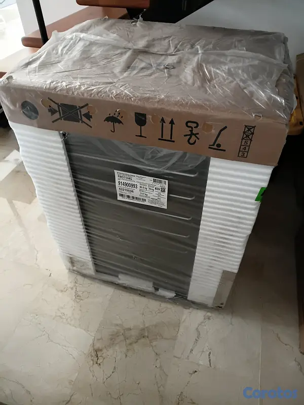 electrodomesticos - Vendo Lavadora, secadora Frigidaire, nueva en su c 4
