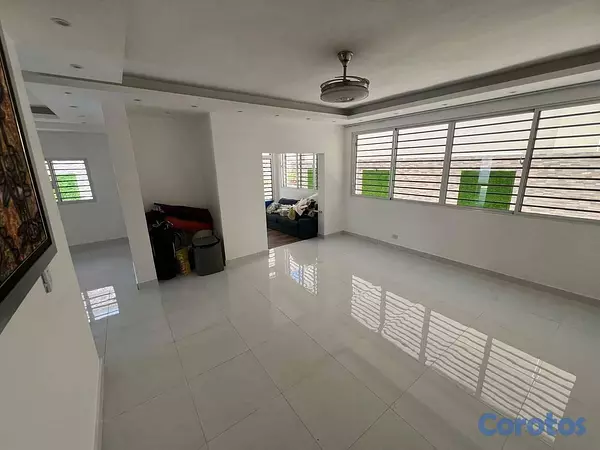 casas - Casa de 2 niveles en venta - Altos de Arroyo Hondo III 9