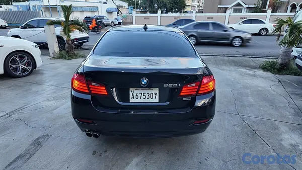 carros - BMW 520i 2016 5