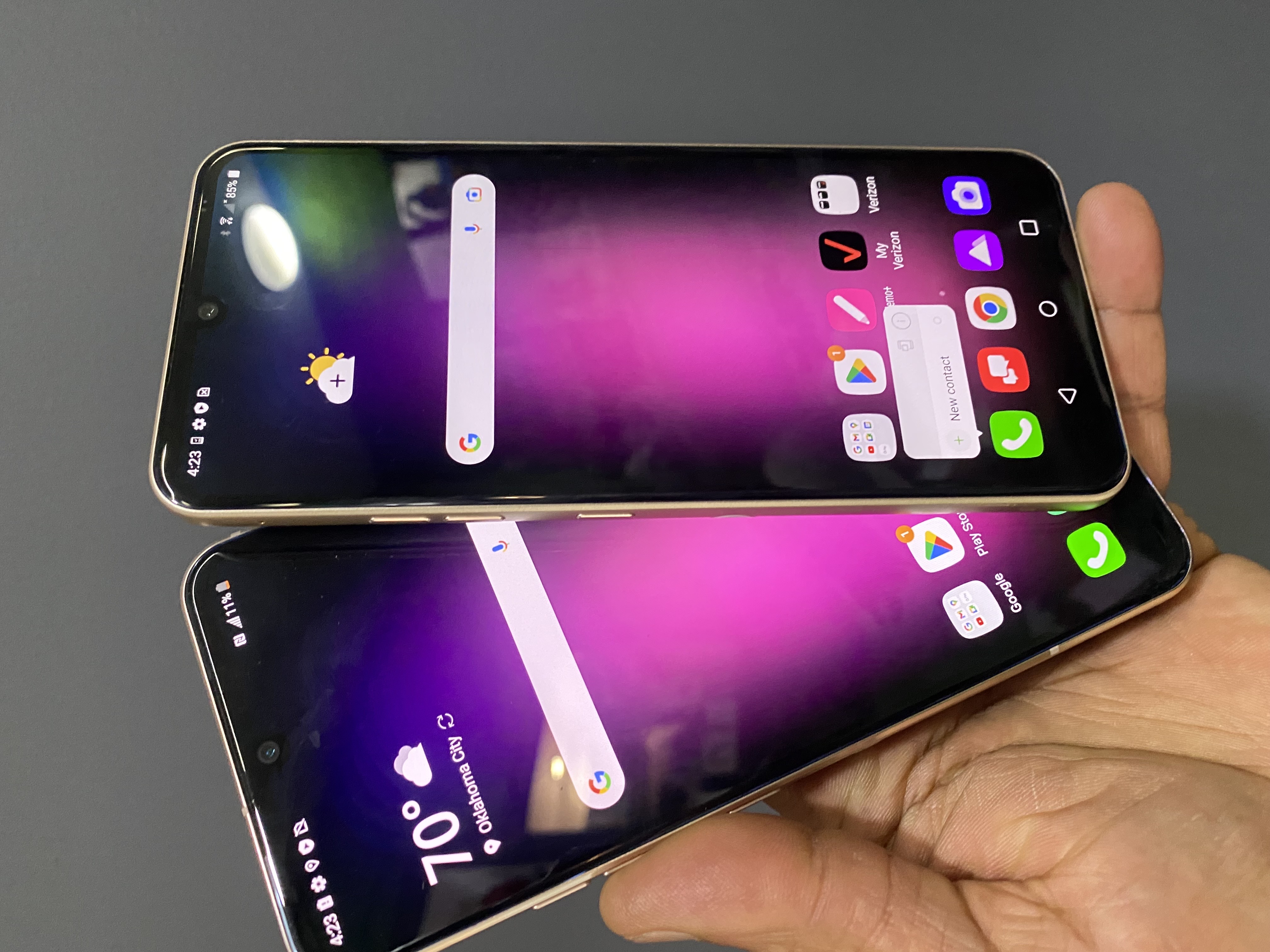 celulares y tabletas - LG v60  2