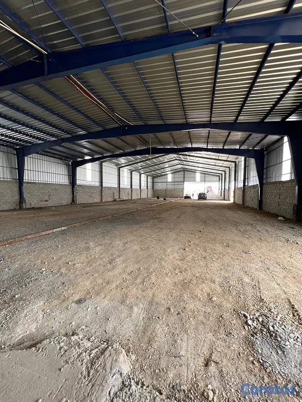 oficinas y locales comerciales - Nave Industrial en Haina próximo a la circunvalación  16