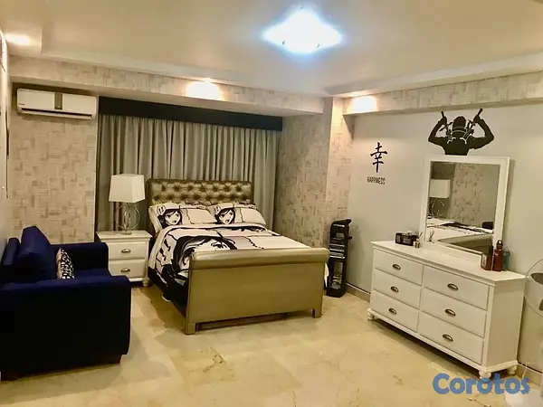 apartamentos - vendo Ph de tres niveles los cacicazgos 5 habitaciones con su baño 4 parqueos  15